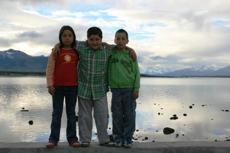 'Tio, machst du ein Foto von uns?'